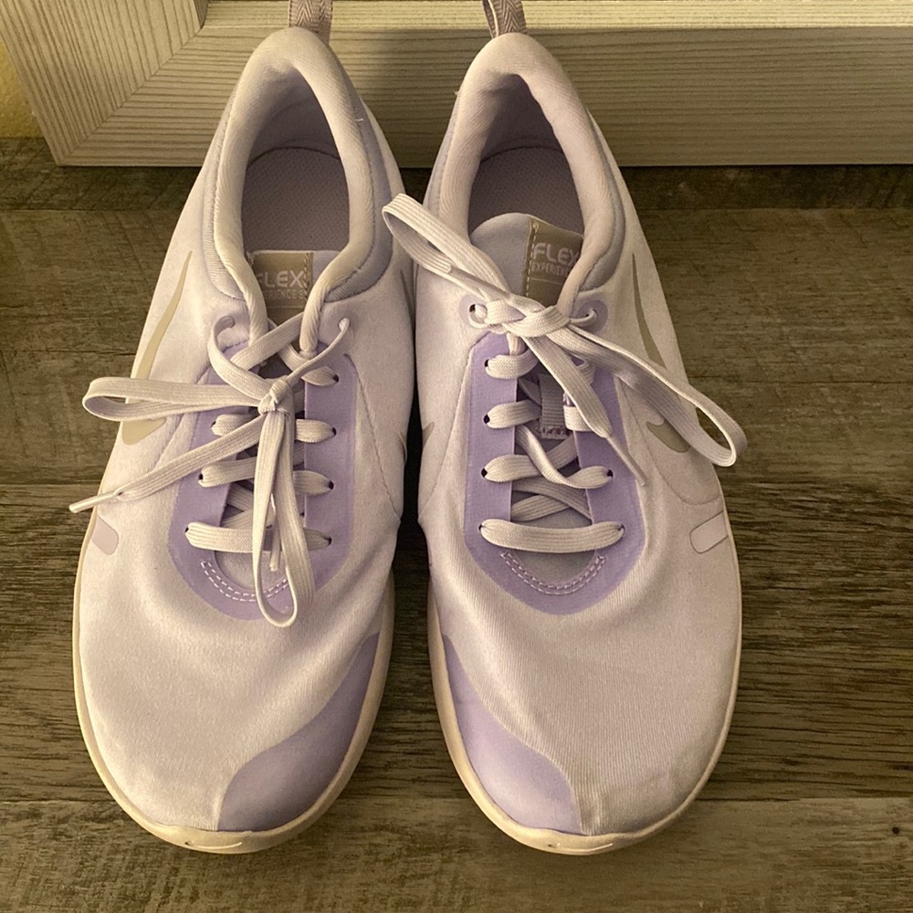 Lavender Nike flex experience
